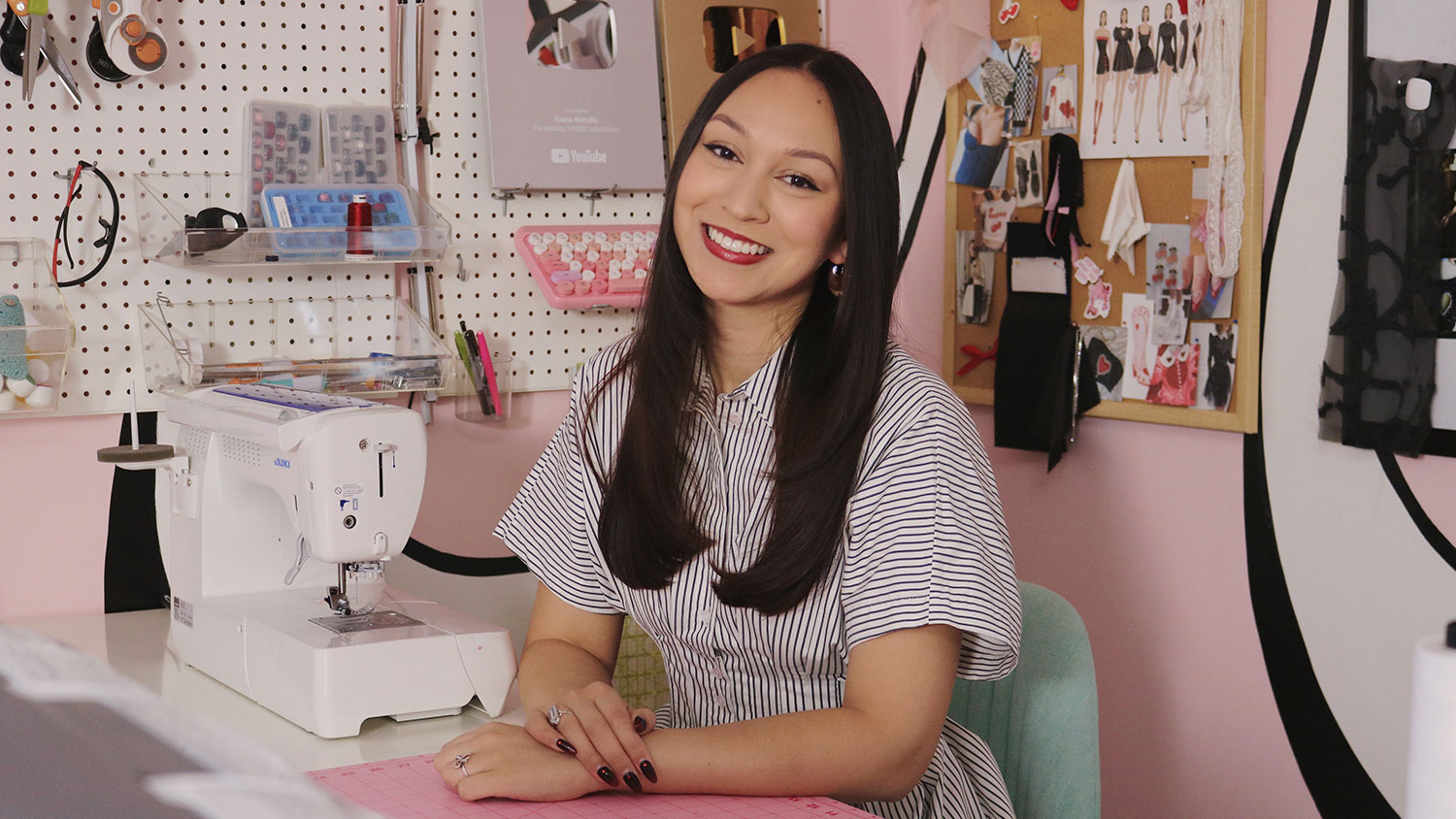Kiana Bonollo at her desk