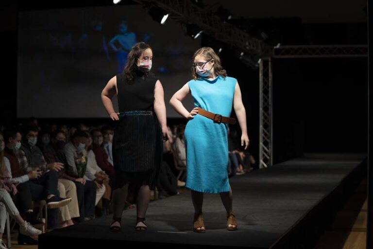 Threads Fashion Show Models